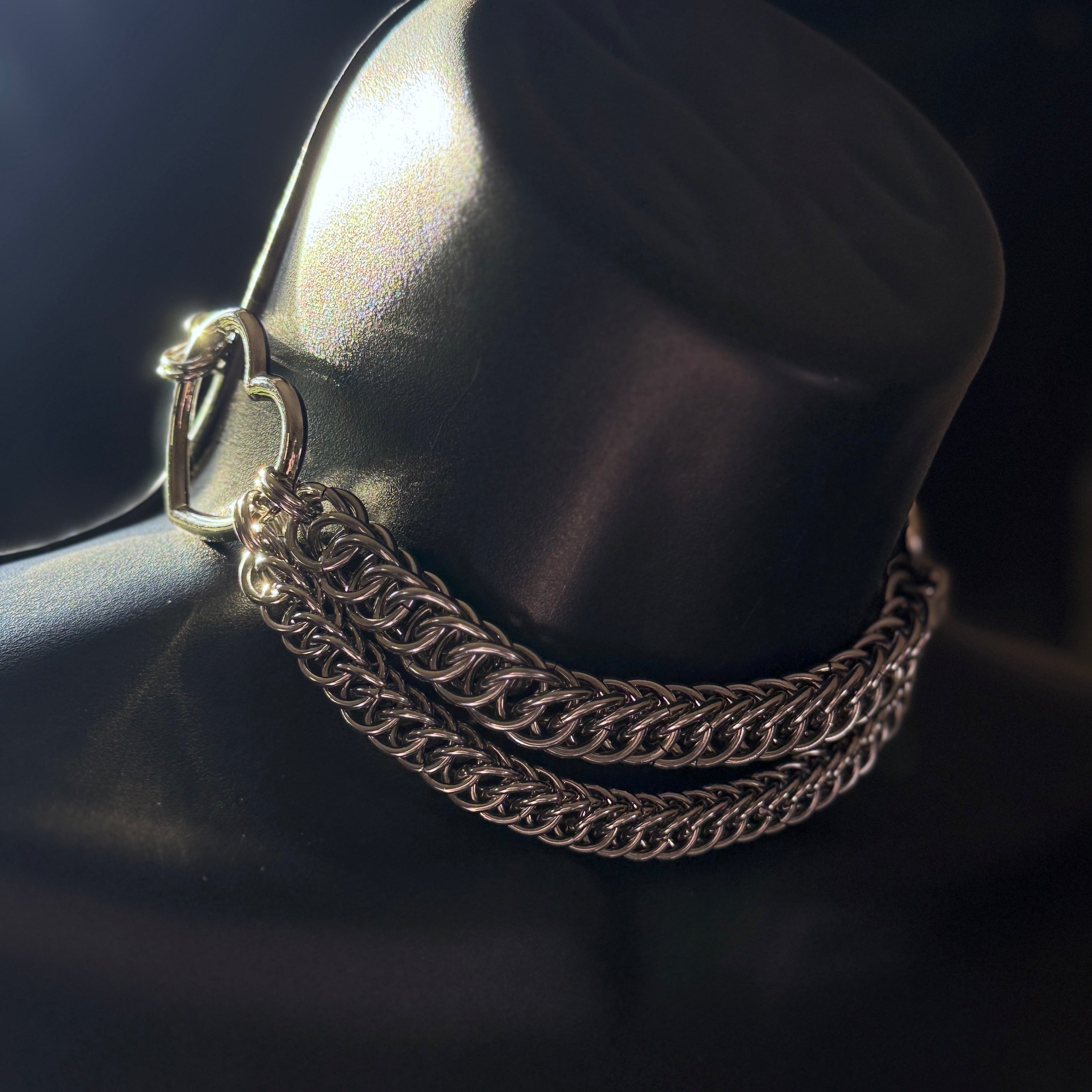 Fera Choker